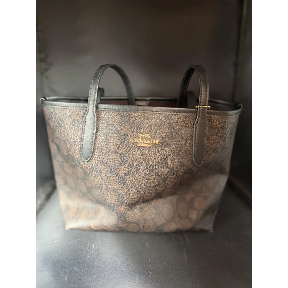 COACH Brown Logo Tote Bag Leather Strap Tag Womens Handbag Brown Black Trim